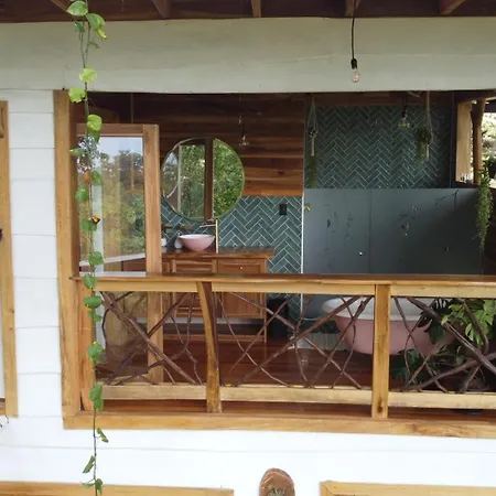 Jungle Spirit Treehouse Villa Cahuita Exterior photo