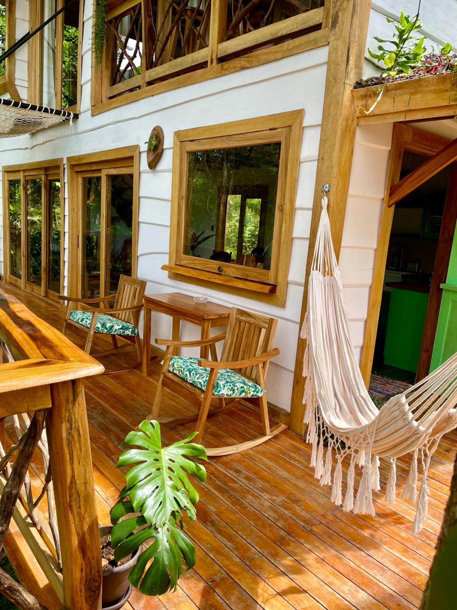 Jungle Spirit Treehouse Cahuita