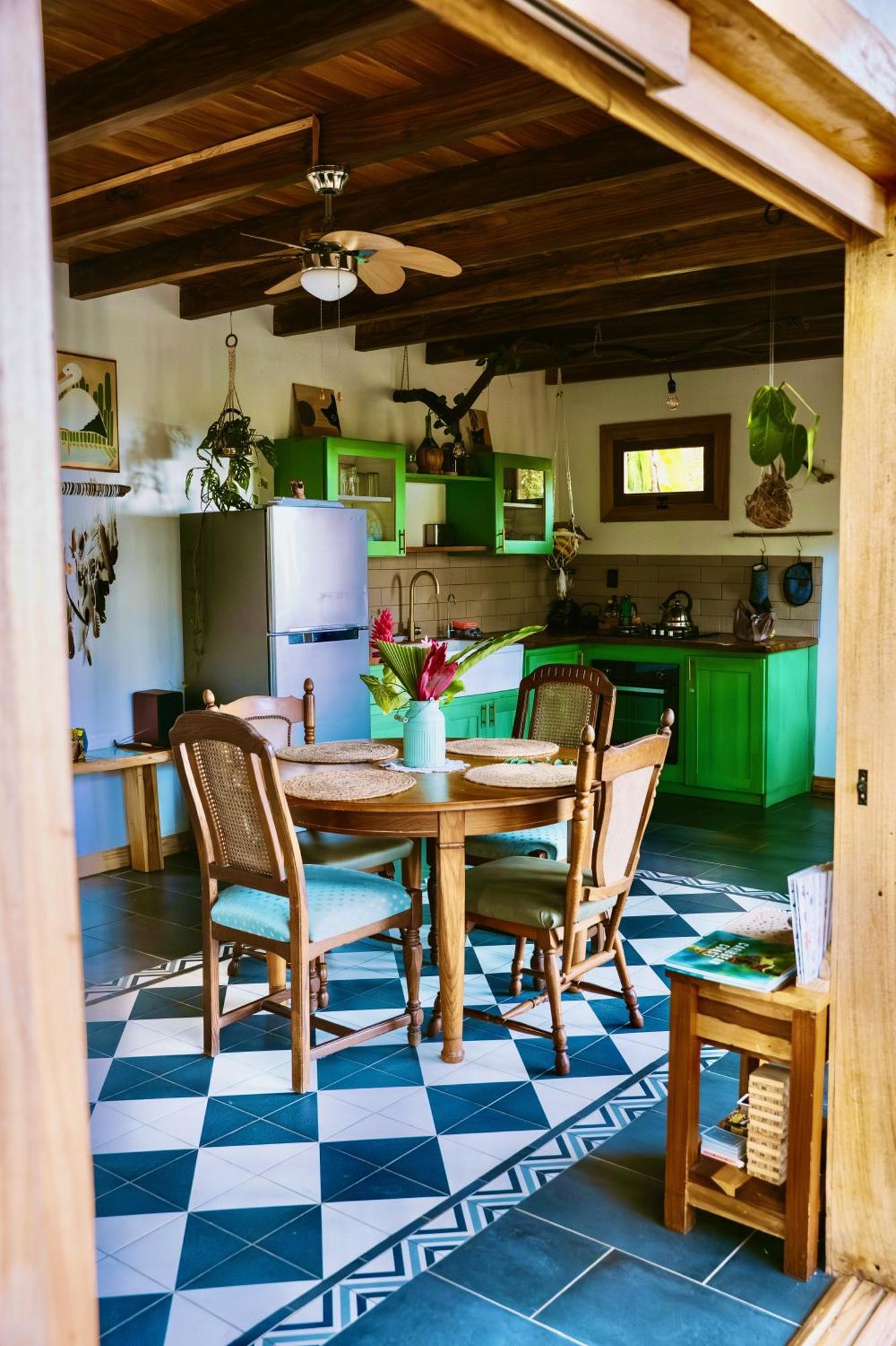 Jungle Spirit Treehouse Holiday home *